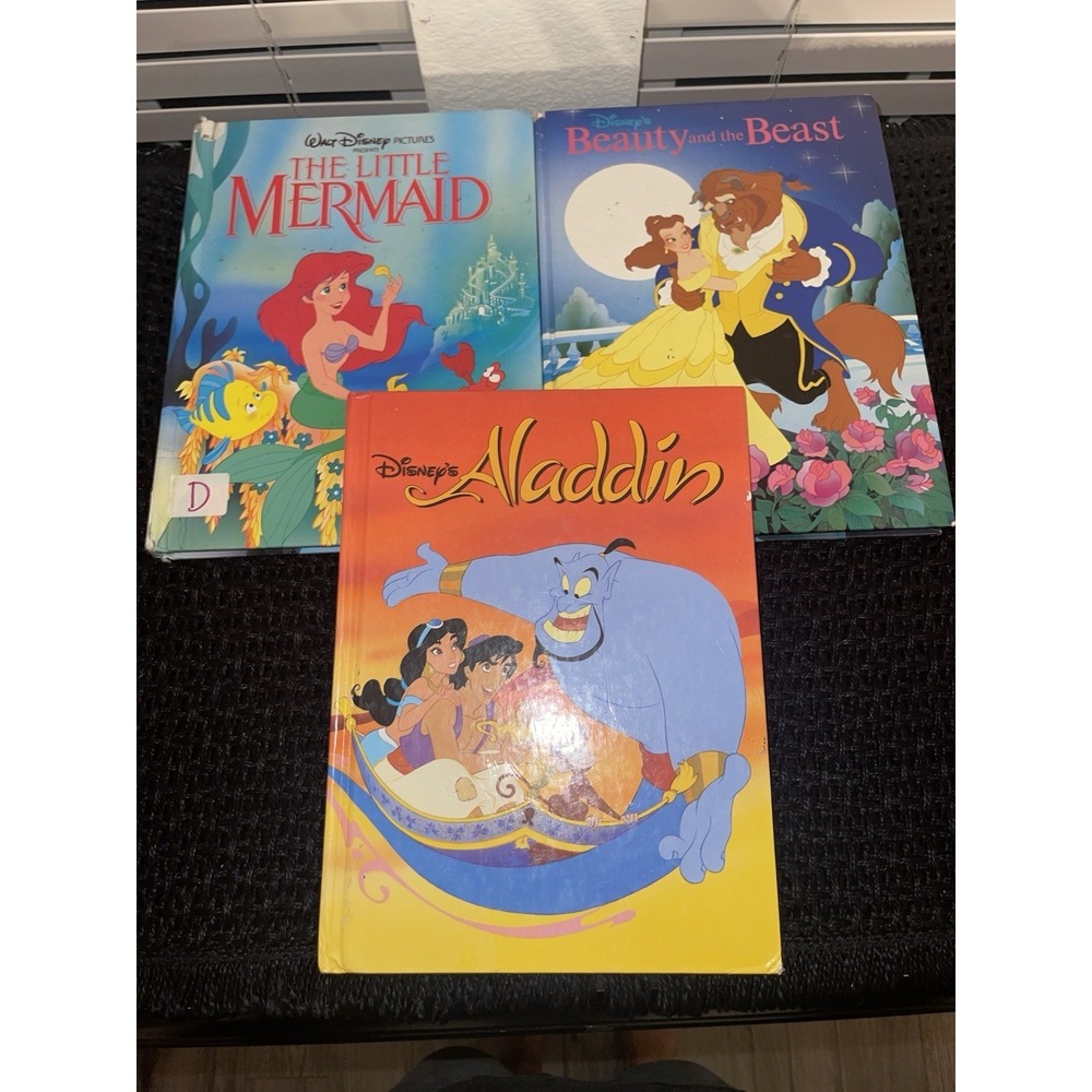 Disney's Vintage Book Bundle Little mermaid, beauty and the‎ beast, Aladdin